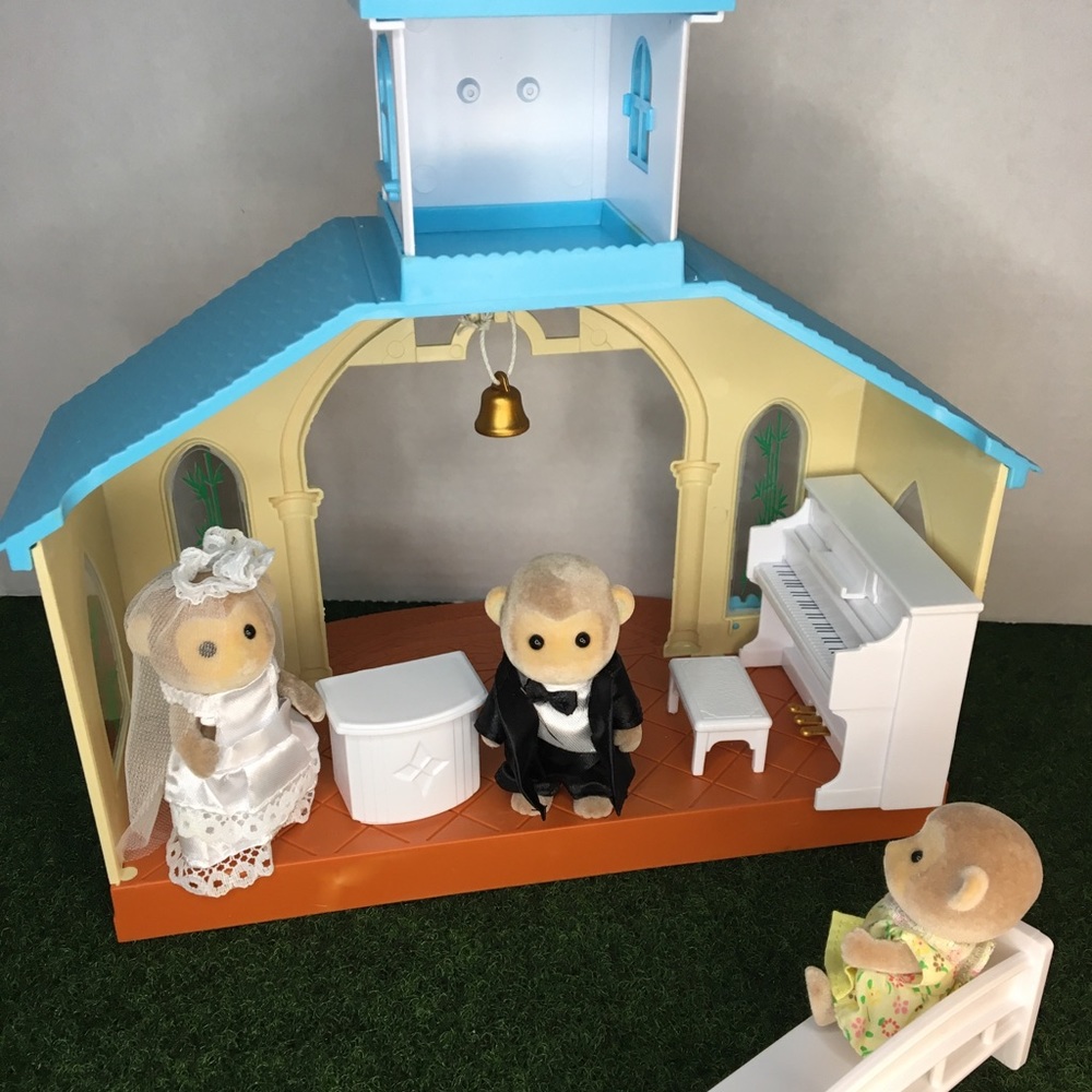 Calico Critters compatible Wedding Chapel